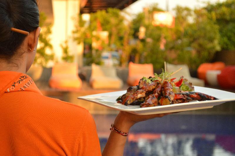 Harris Hotel Seminyak Εξωτερικό φωτογραφία